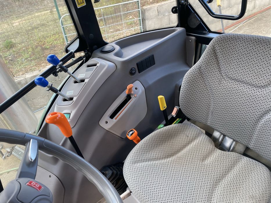 Trator hurlimann 90cv de 2024 com cabine