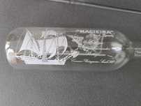 garrafa antiga Macieira brandy piro gravada