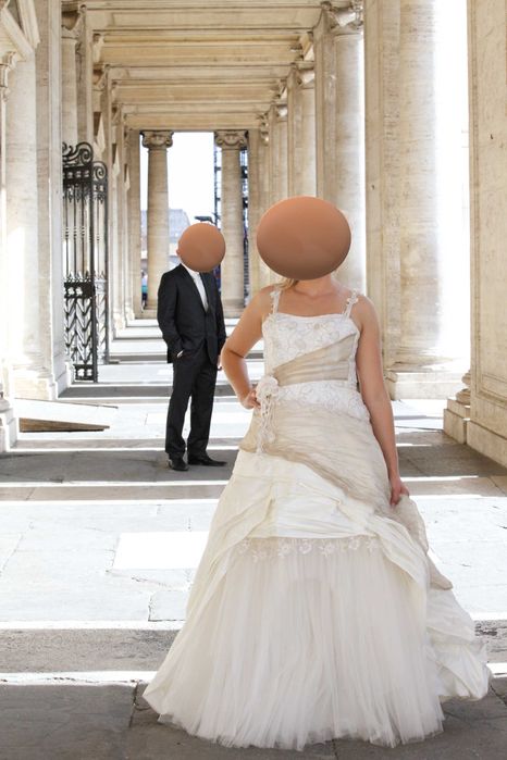 Suknia ślubna/balowa/do sesji zdjęciowej  rozmiar 38/40 ecru