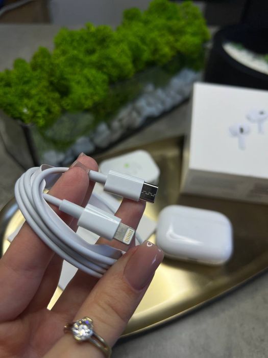 Чудові навушники від apple airPods Pro 2 lux якості + чохол в подаруно