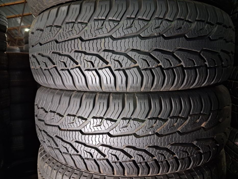 235/60 18 Uniroyal All Season Expert 2 шини всесезооні Пара