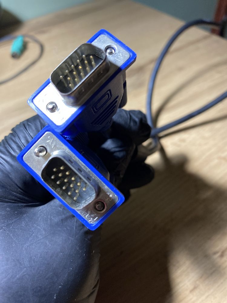 VGA-кабель (Video Graphics Array)