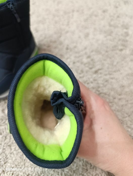 Дитяче зимове взуття. Сапожки.Дутики