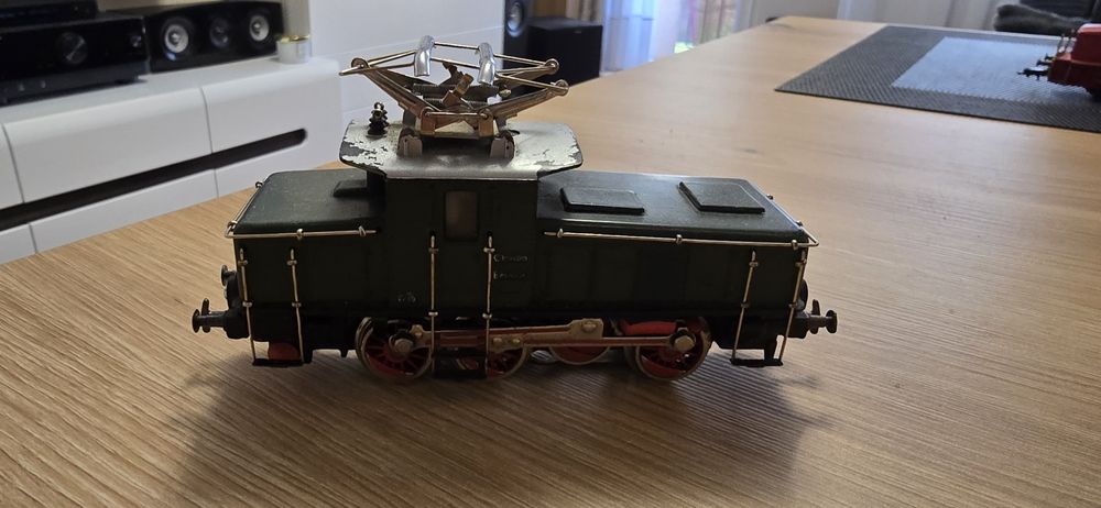 Lokomotywa Marklin E63 skala H0