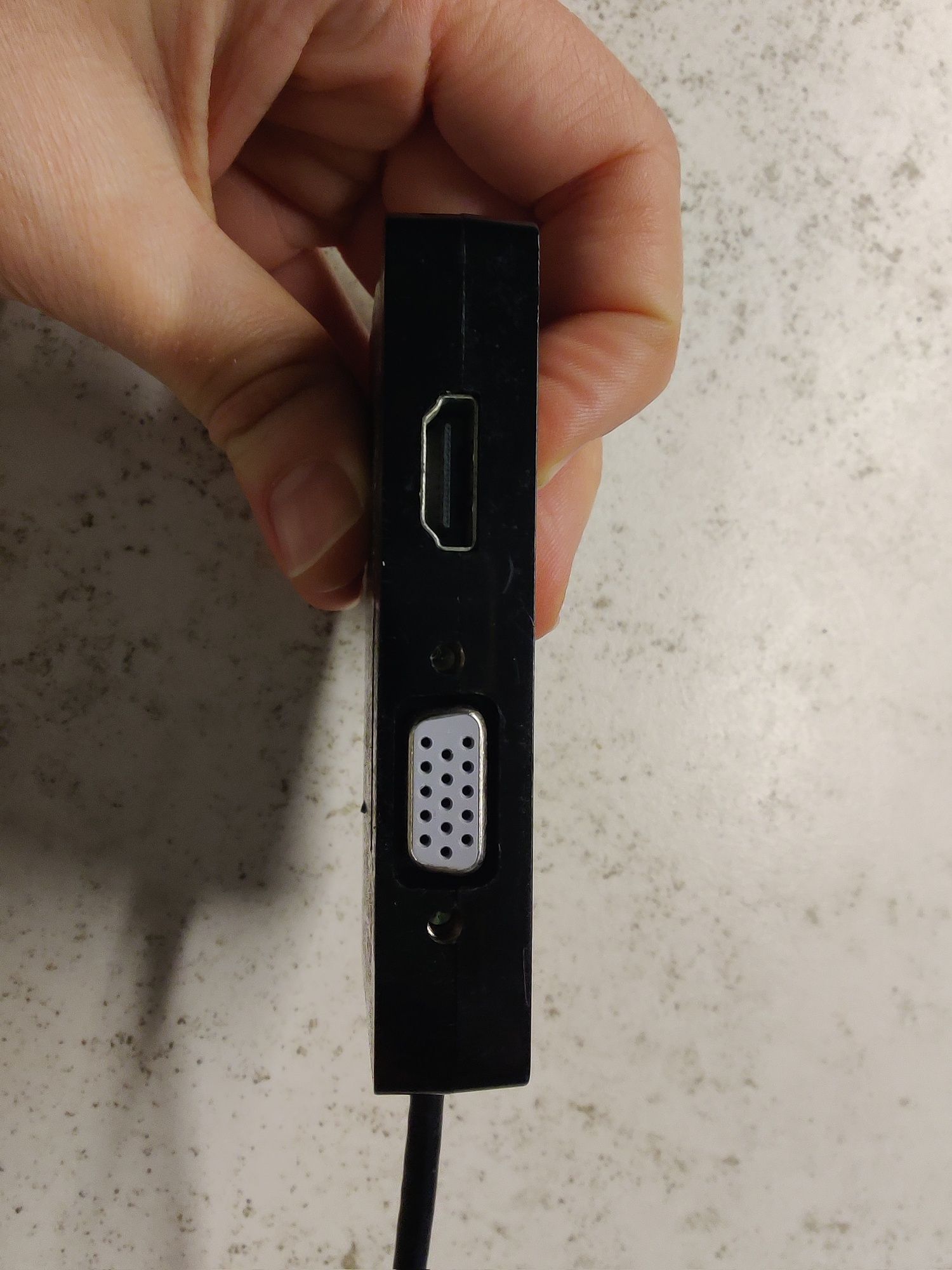 STARTECH adapter vga HDMI USB c dvi