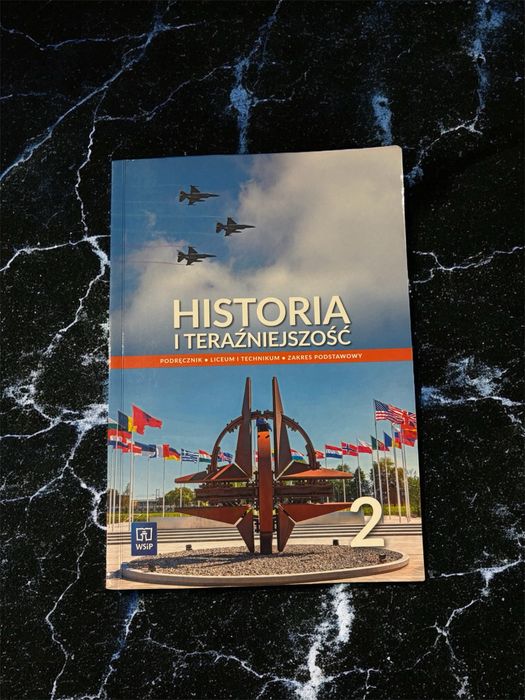 Historia i teraźniejszość podręcznik zakres podstawowy 2 wsip
