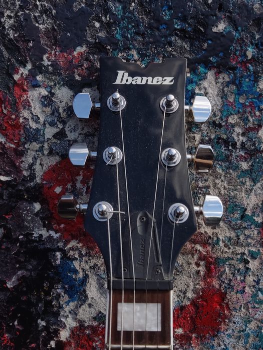 Електрогітара Ibanez AX120