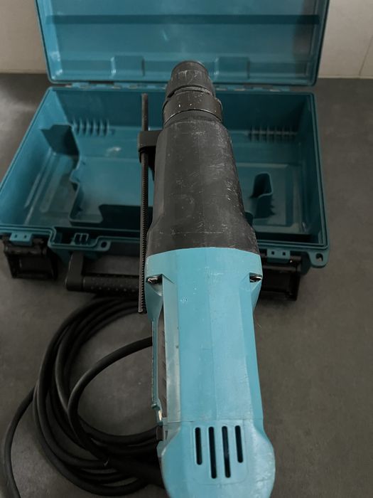 Мережевий перфоратор Makita HR 2630