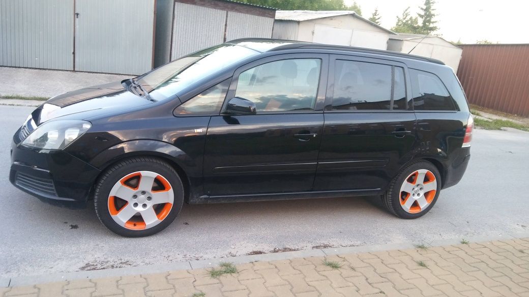 Opel Zafira b 19 cdti