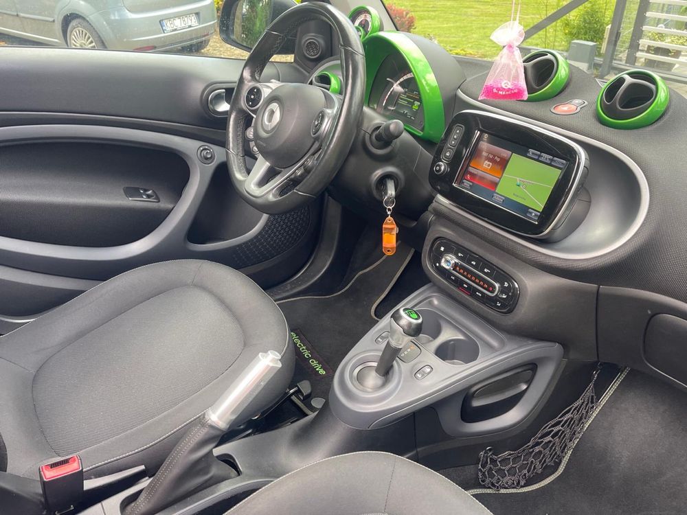 Smart fortwo cabrio brabus-line