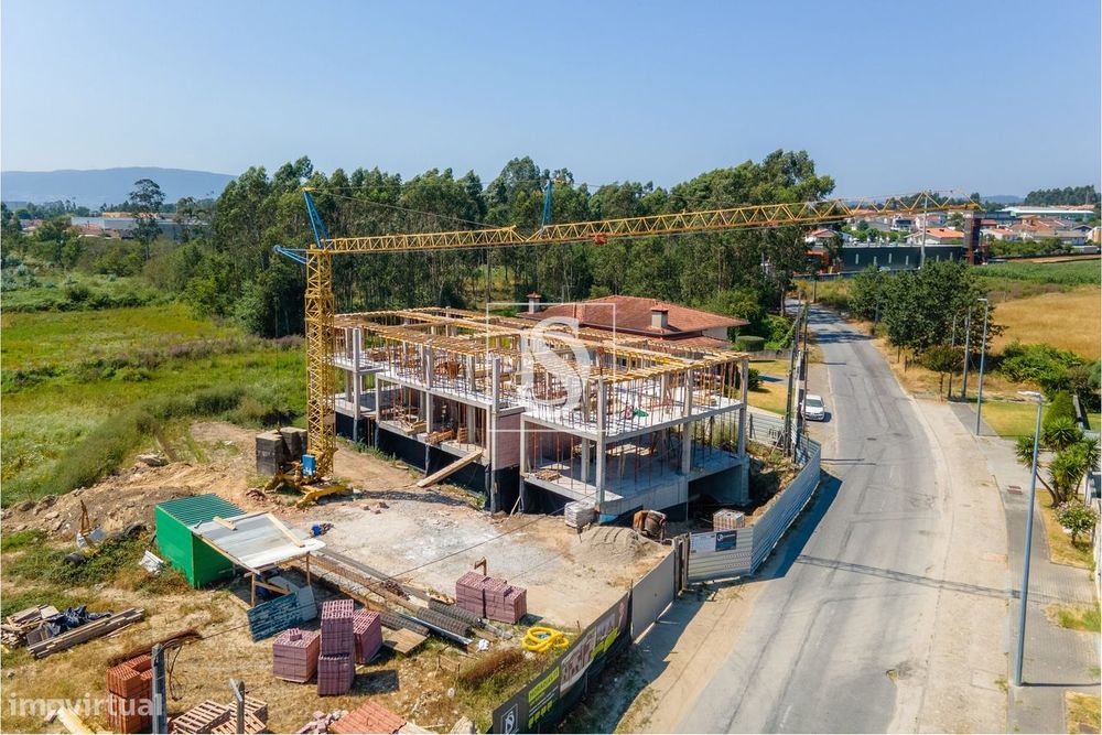 Moradia T3 NOVA, em Manhente, BARCELOS