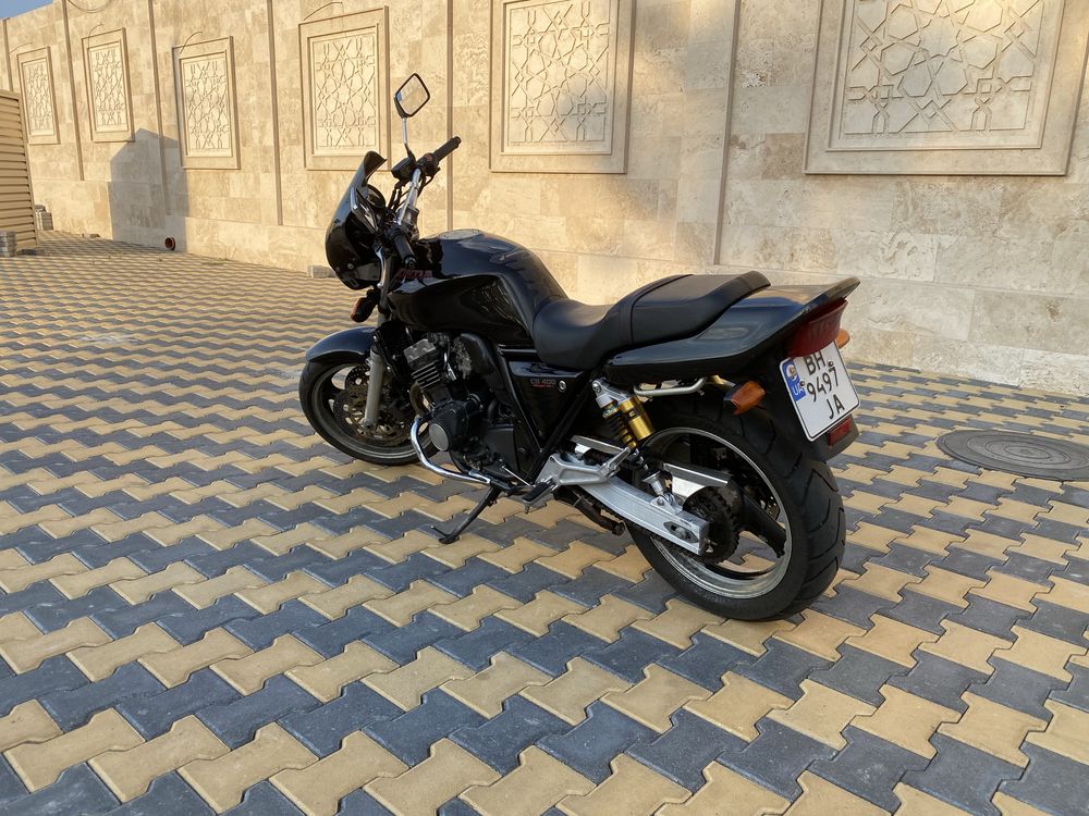 Honda cb 400 sf nc 31 2000г.в.