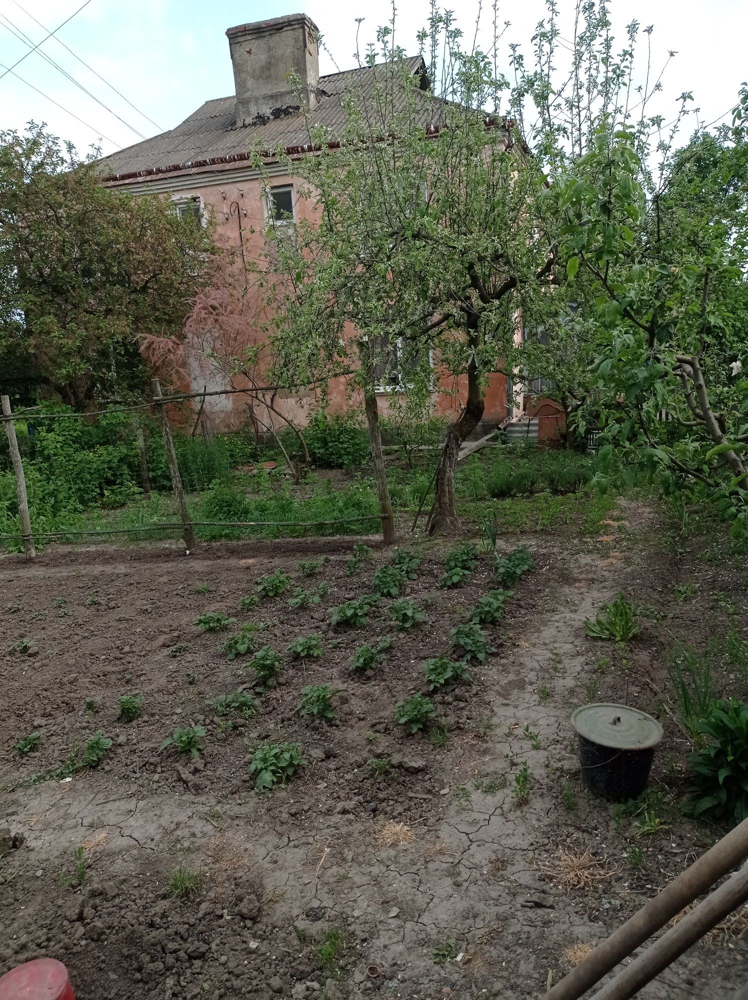 Продам будинок в центрі с Піщанка