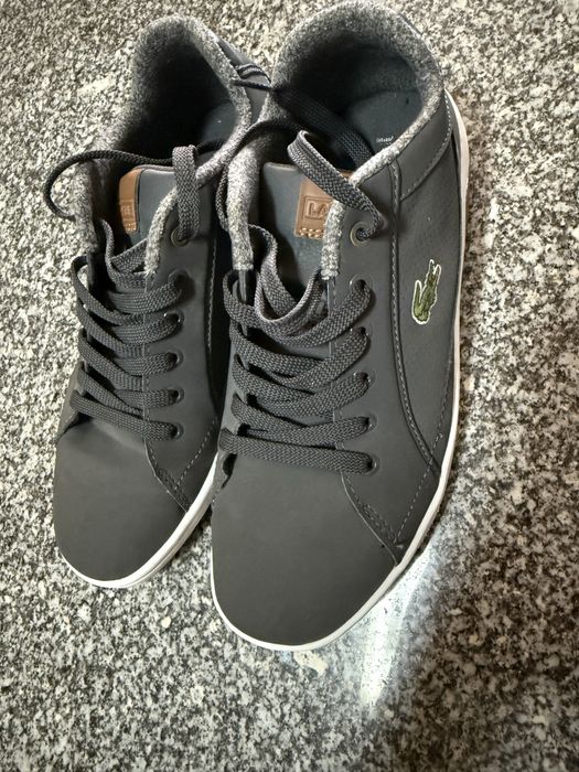 Sapatilhas lacoste como novas!