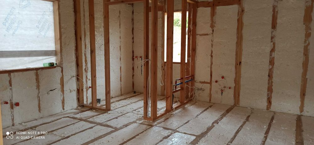 Ocieplenie pianą PUR,  Ocieplanie piana PUR ,  izolacja poddasza