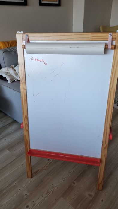 Quadro giz e papel IKEA