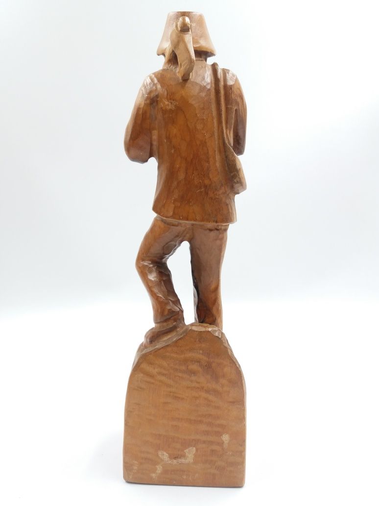 Duża drewniana rzeźbiona figurka rzeźba drwala