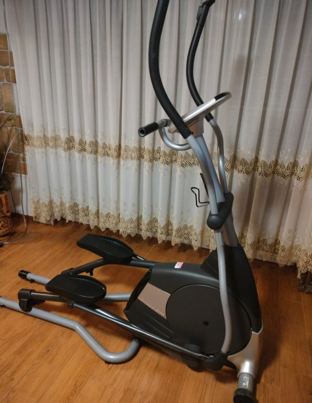 Ergometr eliptyczny Horizon Fitness Andes 509