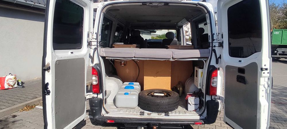 Kamper Renault Master osobowy 9 miejsc faktura VAT