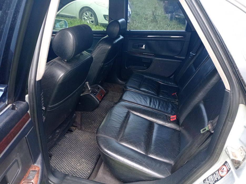 Ауді а8д2 1997 року