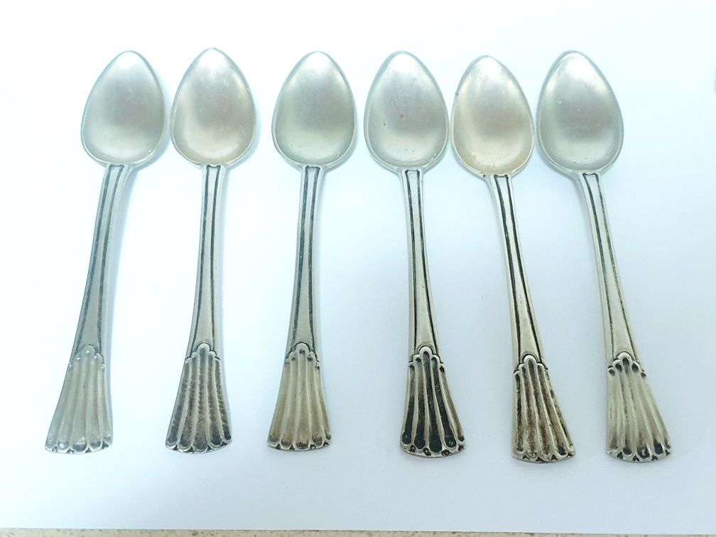 conjunto de 6 antigas colheres de chá/sobremesa em prata co