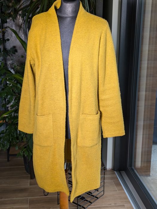 Kardigan Narzutka w dobrym stanie r.44 kolor musztardowy