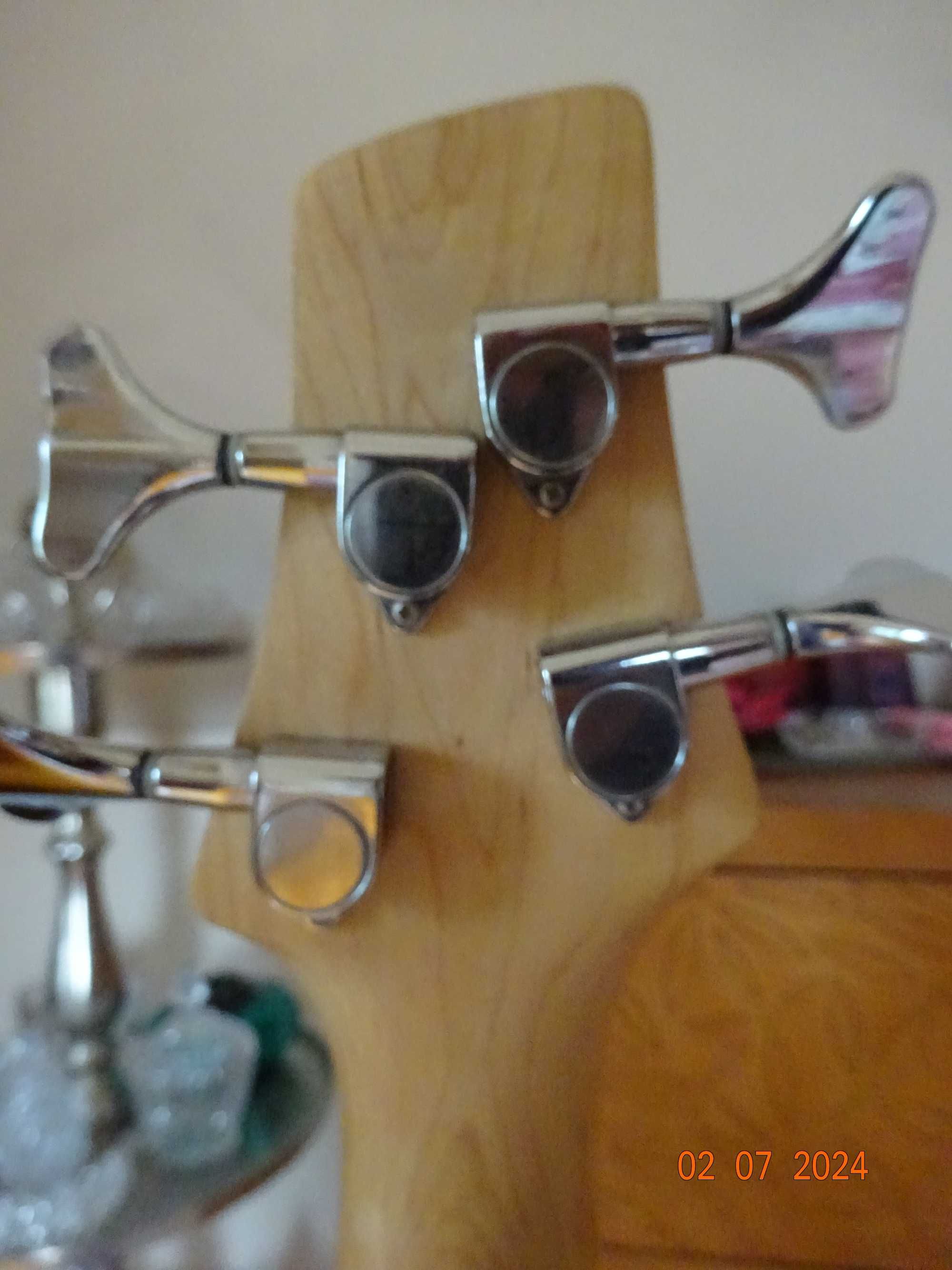 Gitara basowa Vintage V990 SQM bas aktywny