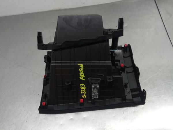 Porta luvas RENAULT Arkana I