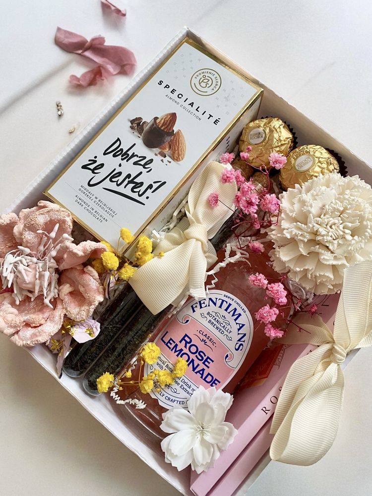 Podziekowania dla świadków prezent dla świadkowej kosz flowerbox