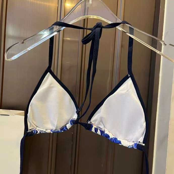 Damski strój kąpielowy bikini od reki 03-21