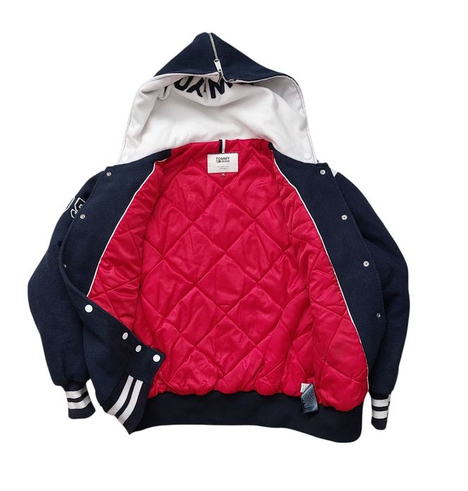 Tommy Hilfiger kurtka damska bejsbolówka ocieplana wełna z kapturem M