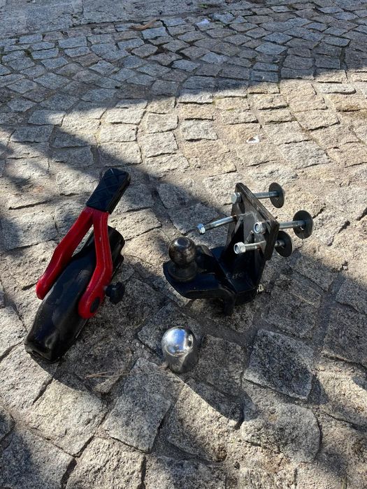 Bola + engate de reboque