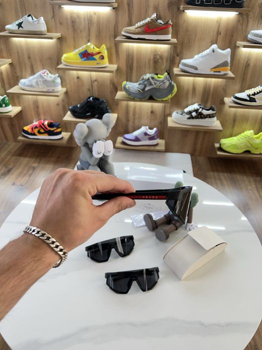 Окуляри Сонцезахисні PRADA sport Black / Red