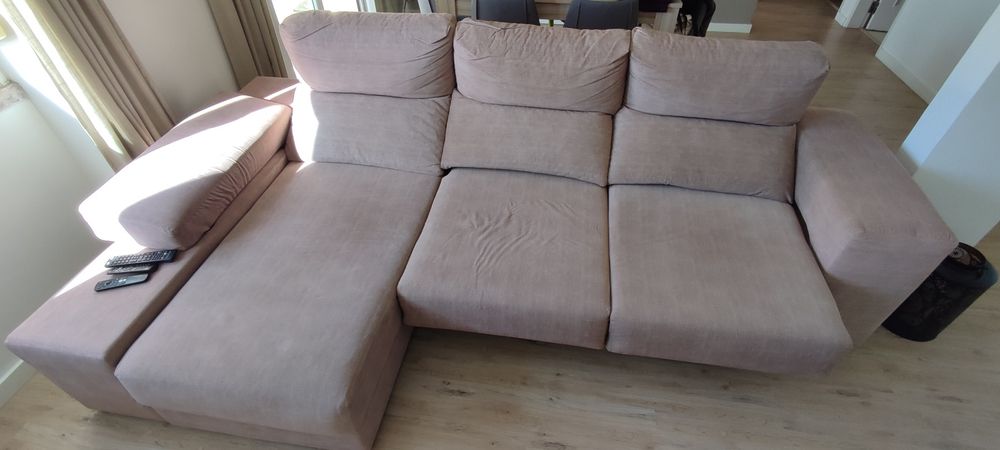 Sofá chaise long conforama
