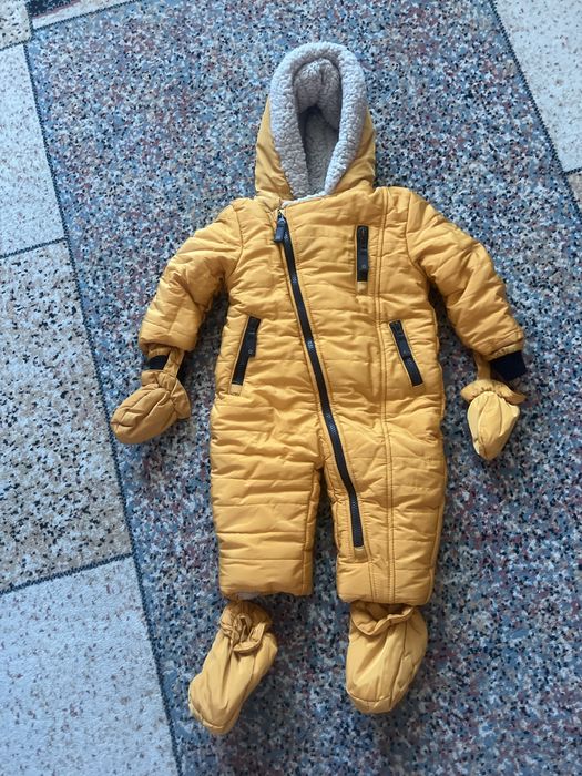 Продам очень теплый детский комбинезон