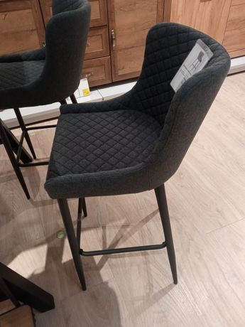 Cadeira bar cinza em tecido