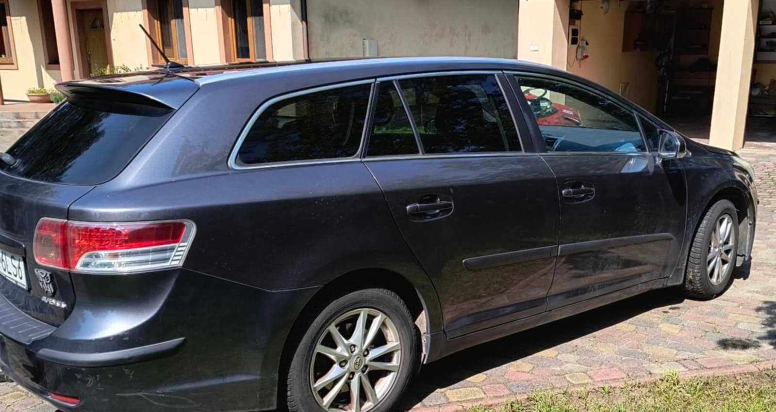 Toyota Avensis - T-27 2,0 D4D