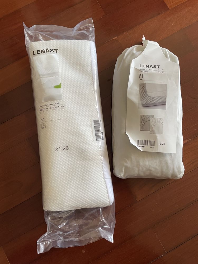 Lençóis p/ berço LENAST + Protector de colchão LENAST (IKEA)