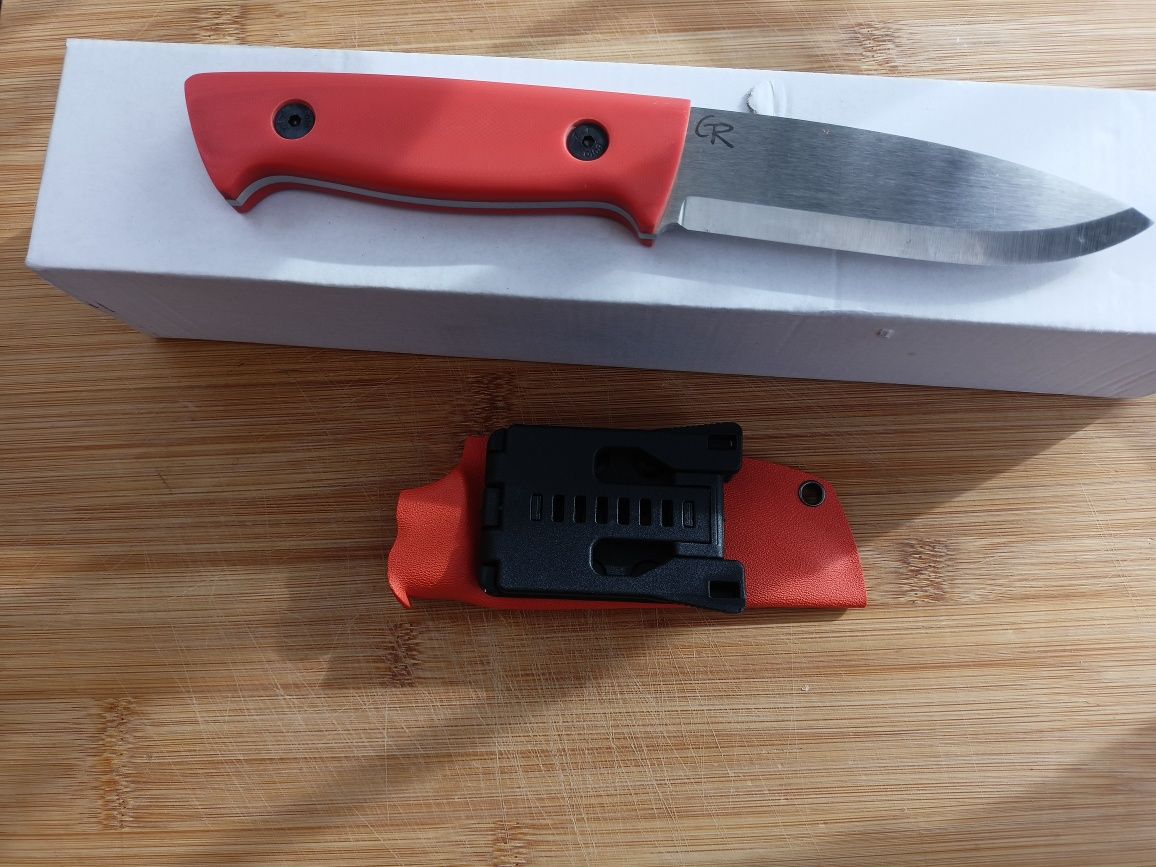 Nóż ręcznie robiony Graba Custom Knives Buntownik D2 G10