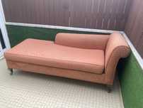 Chaise Longue em tesido/ sofa