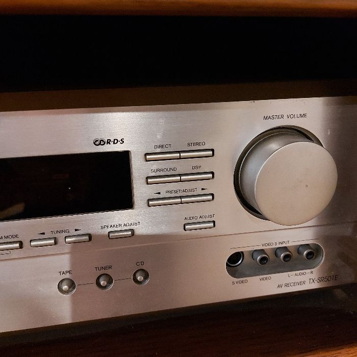 Kino domowe Onkyo +6 kolumn M-audio