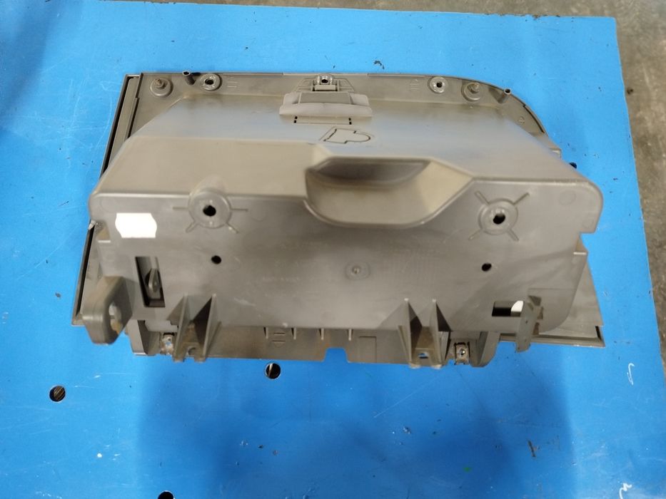 Porta luvas Seat Ibiza 6J