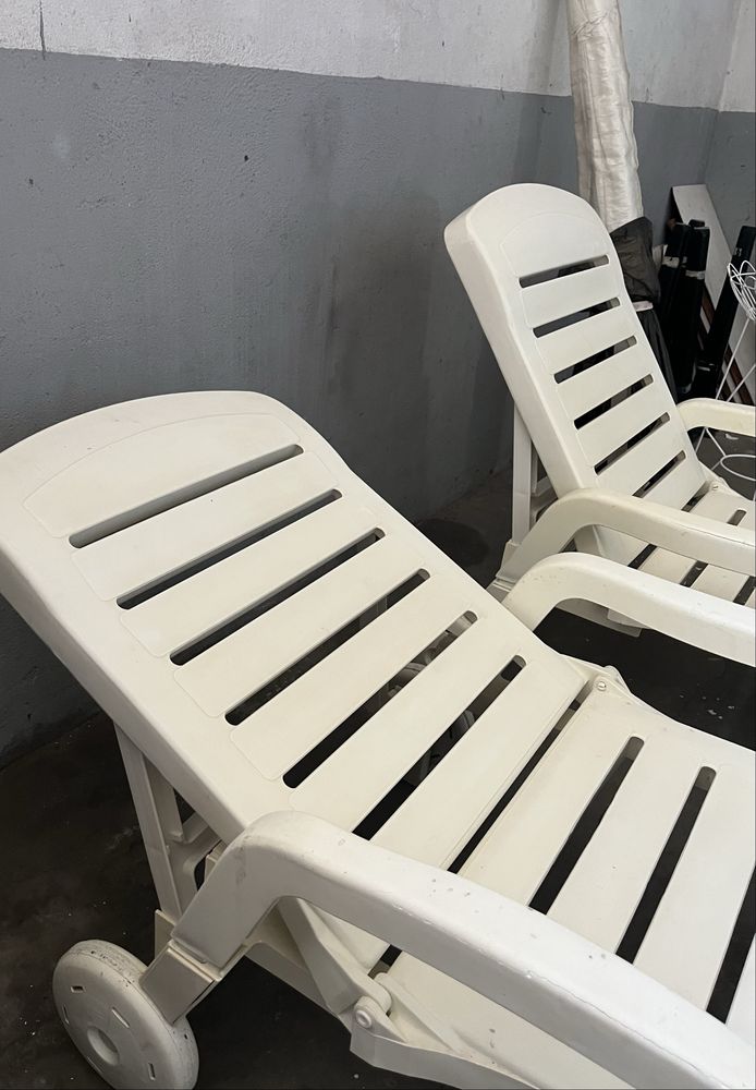 Conjunto de espreguiçadeiras