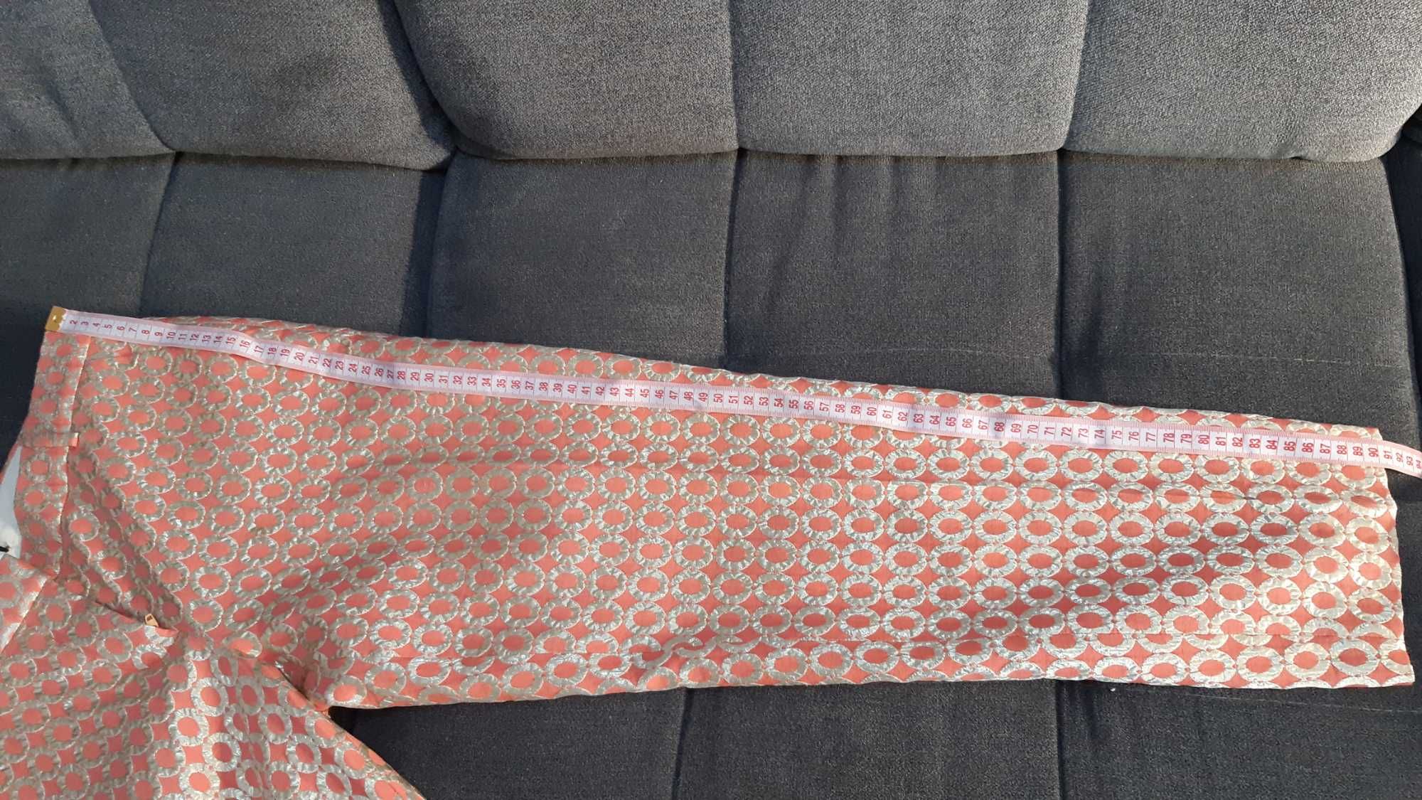 Różowe łososiowe eleganckie spodnie rozmiar 38 M