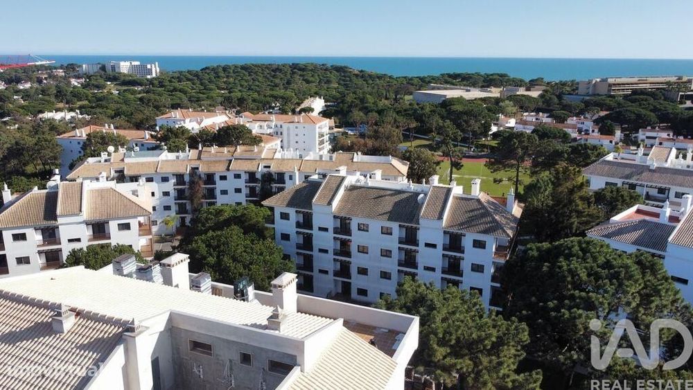 Duplex T3 em Albufeira e Olhos de Água de 250,00 m2