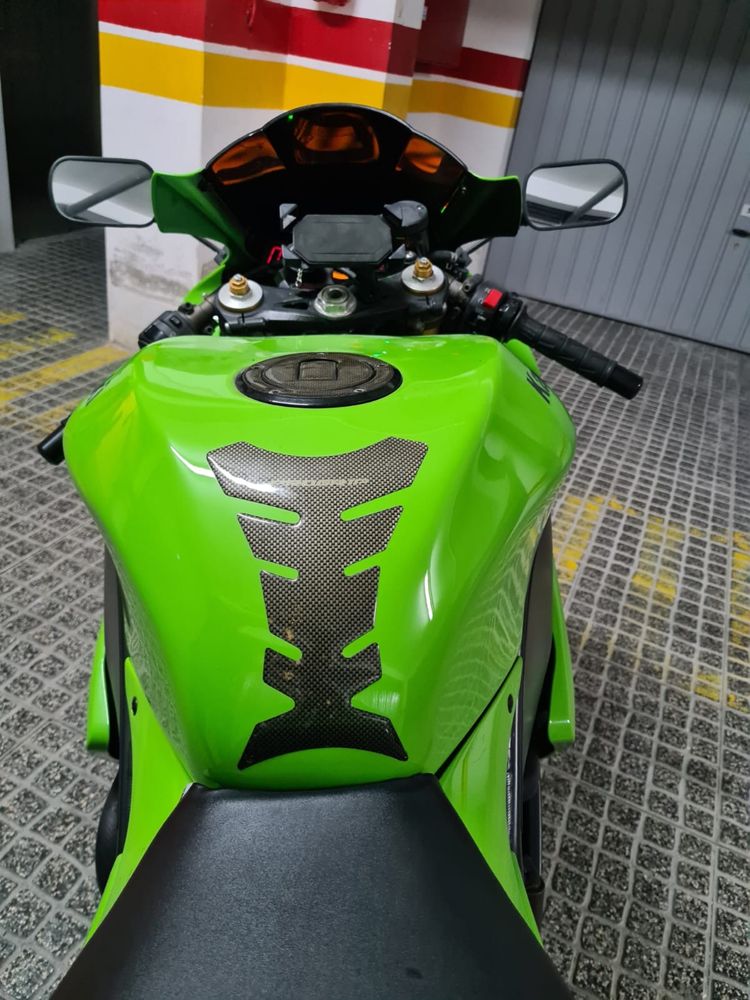 Kawasaki ninja zx10r