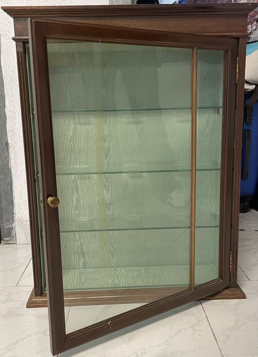 Vitrine de Parede