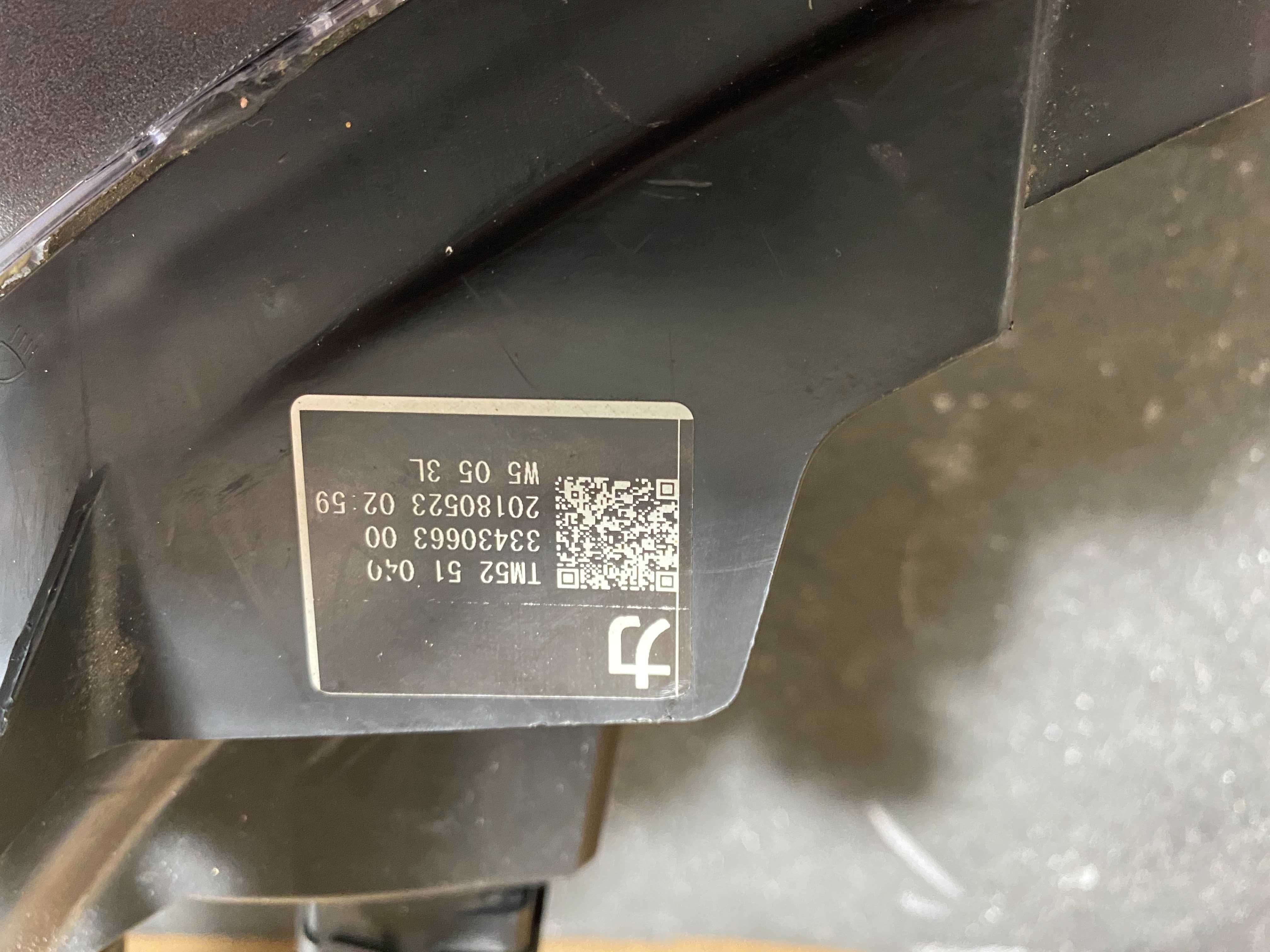 Правая фара   Mazda СХ-9 2018-2021 USA ТМ 52 51 030