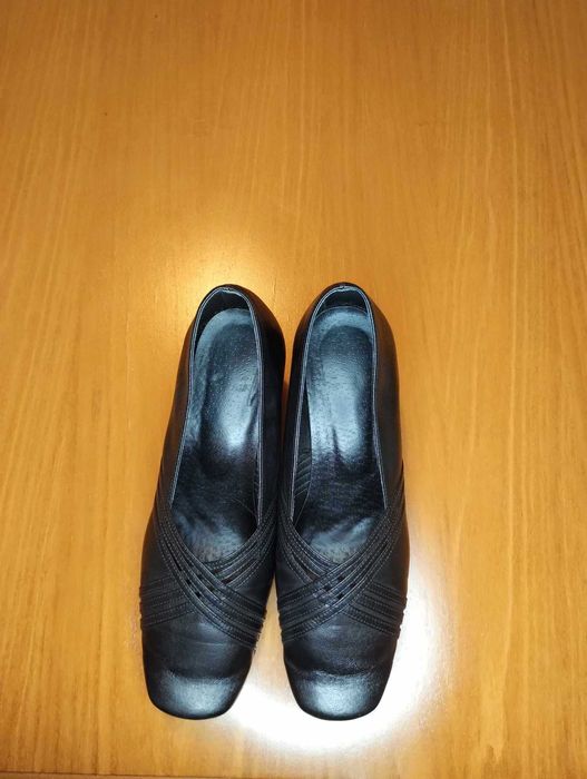 Półbuty czarne - rozmiar 40