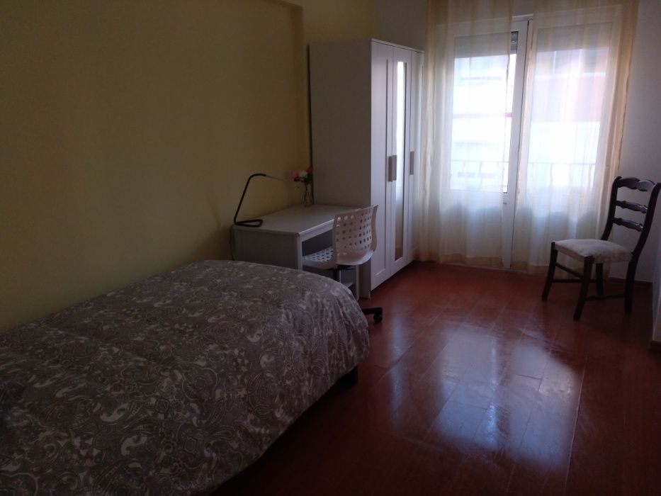 Quarto Arrendar Lisboa-Centro Odivelas
